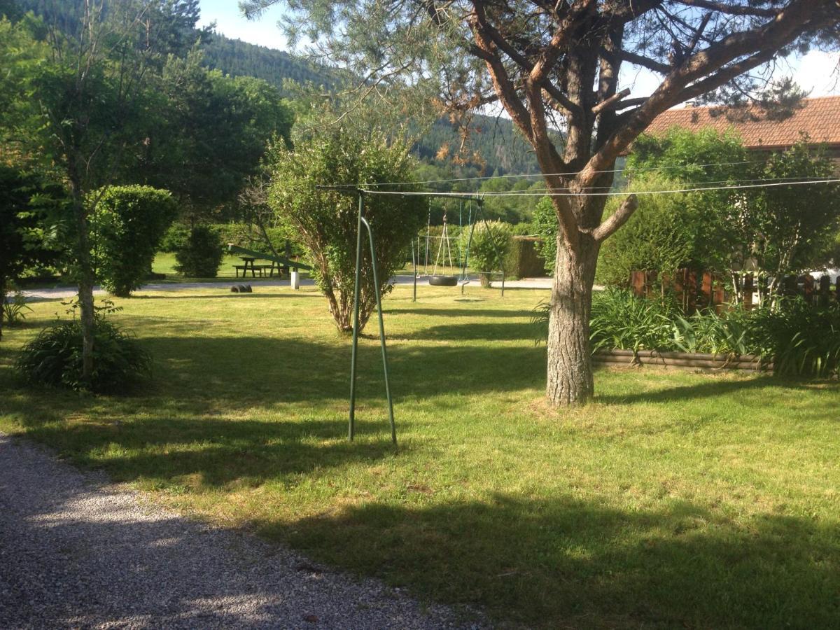 Gites Les Grandes Voies - Cle Vacances Le Ménil Buitenkant foto