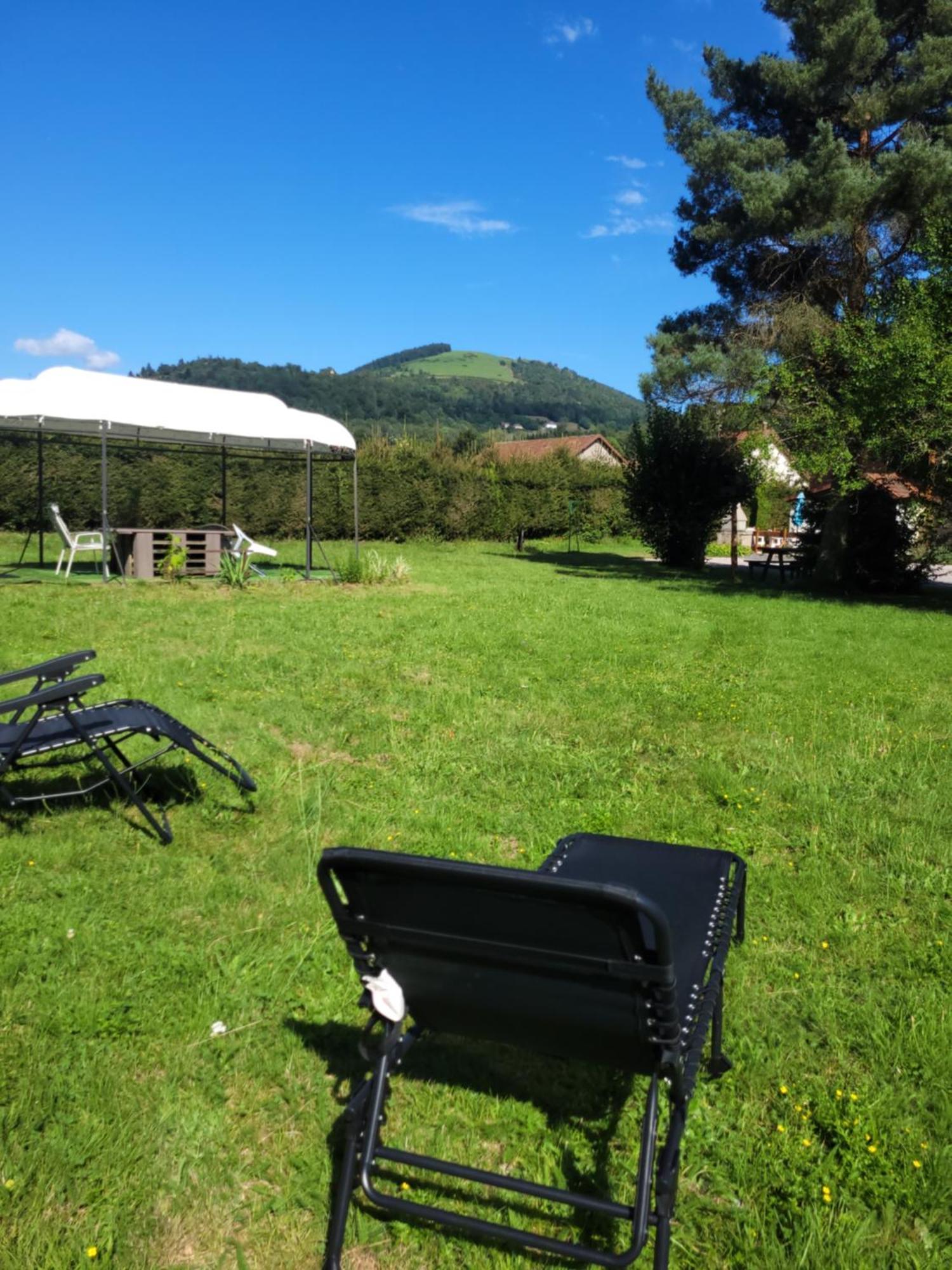 Gites Les Grandes Voies - Cle Vacances Le Ménil Buitenkant foto