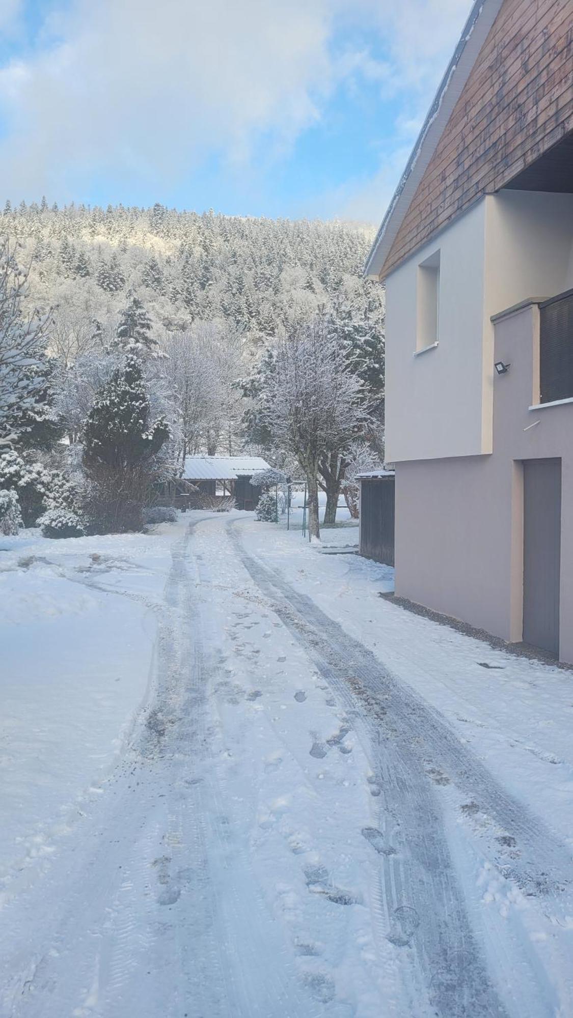 Gites Les Grandes Voies - Cle Vacances Le Ménil Buitenkant foto