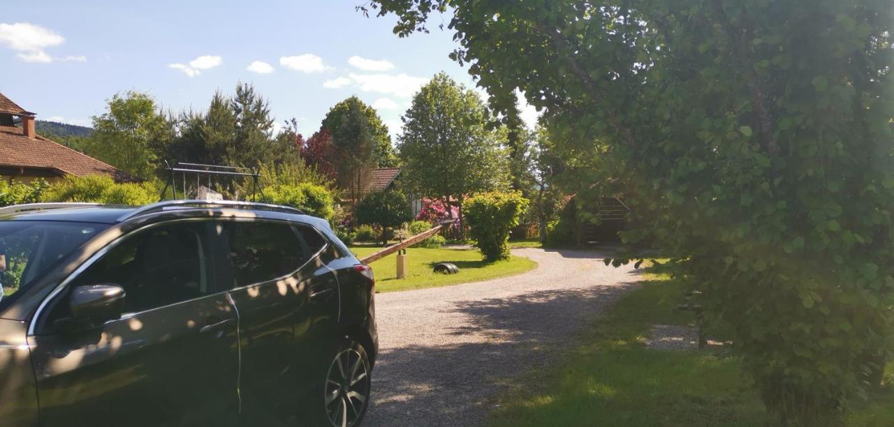 Gites Les Grandes Voies - Cle Vacances Le Ménil Buitenkant foto